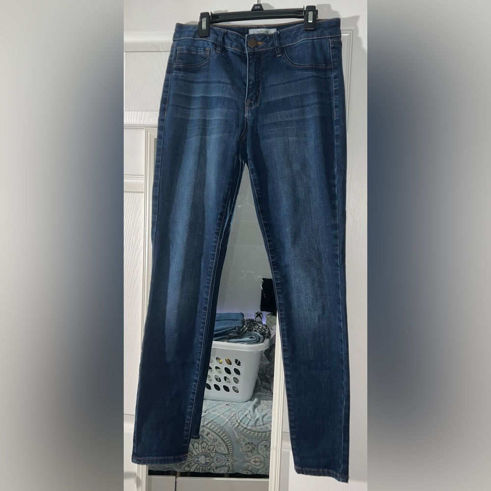 Dark wash mid rise Refuge Jeans